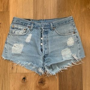 Vintage Levi’s denim shorts